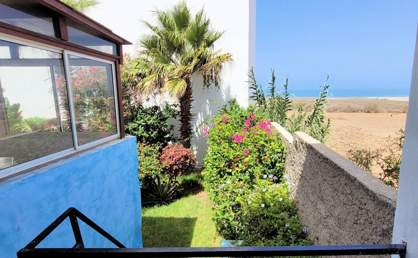 الوالدية Maison De La Lagune الغرفة الصورة